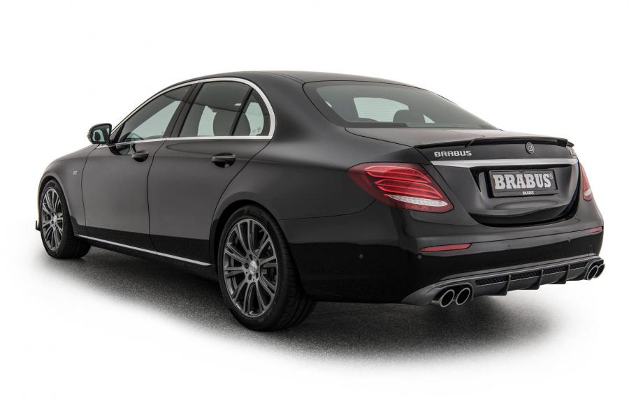  Mercedes-Benz E-Class B20 by Brabus 2017 года  (фото 2 из 16)
